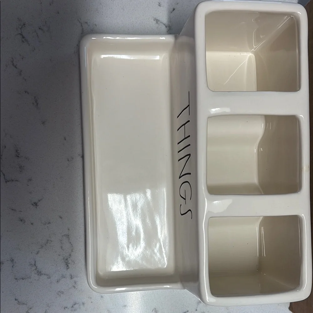 Cream Ceramic Holder